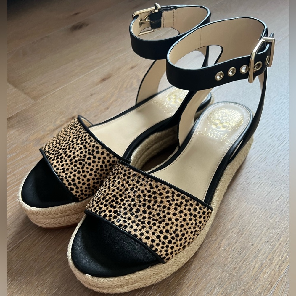 NWOT Vince Camuto Espadrilles